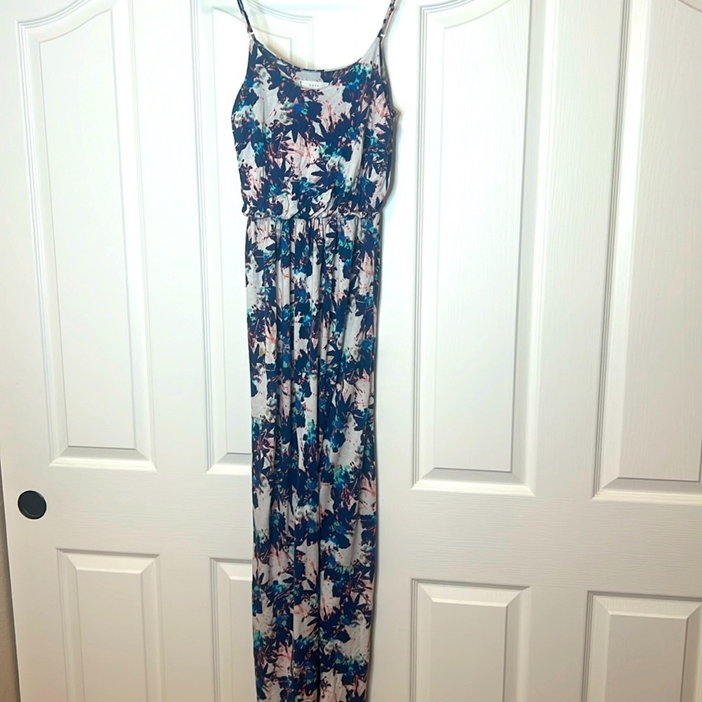 LUSH/ vibrant Beautiful Tulip  Maxi Blue Floral Dress- Size ExSmall